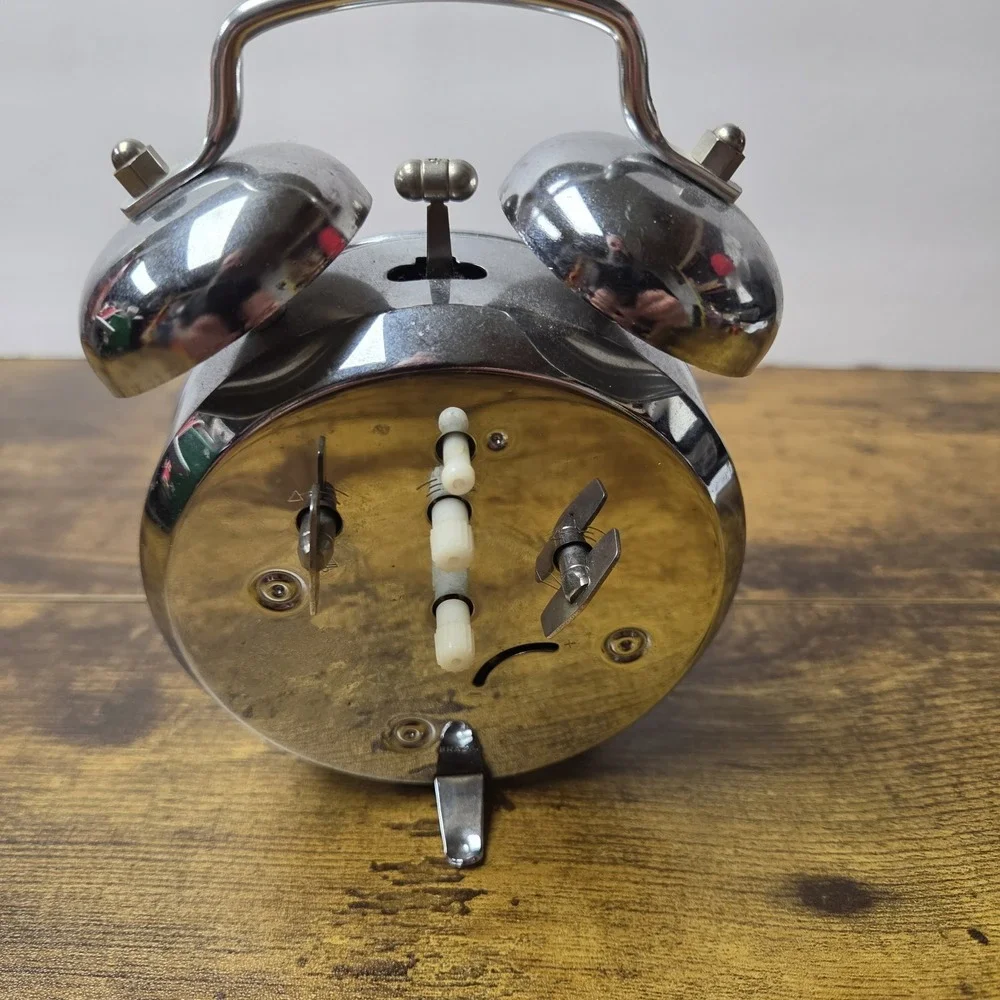 Vintage Westclox Big Ben Style Twin Bell Mechanical Alarm Clock Chrome Black